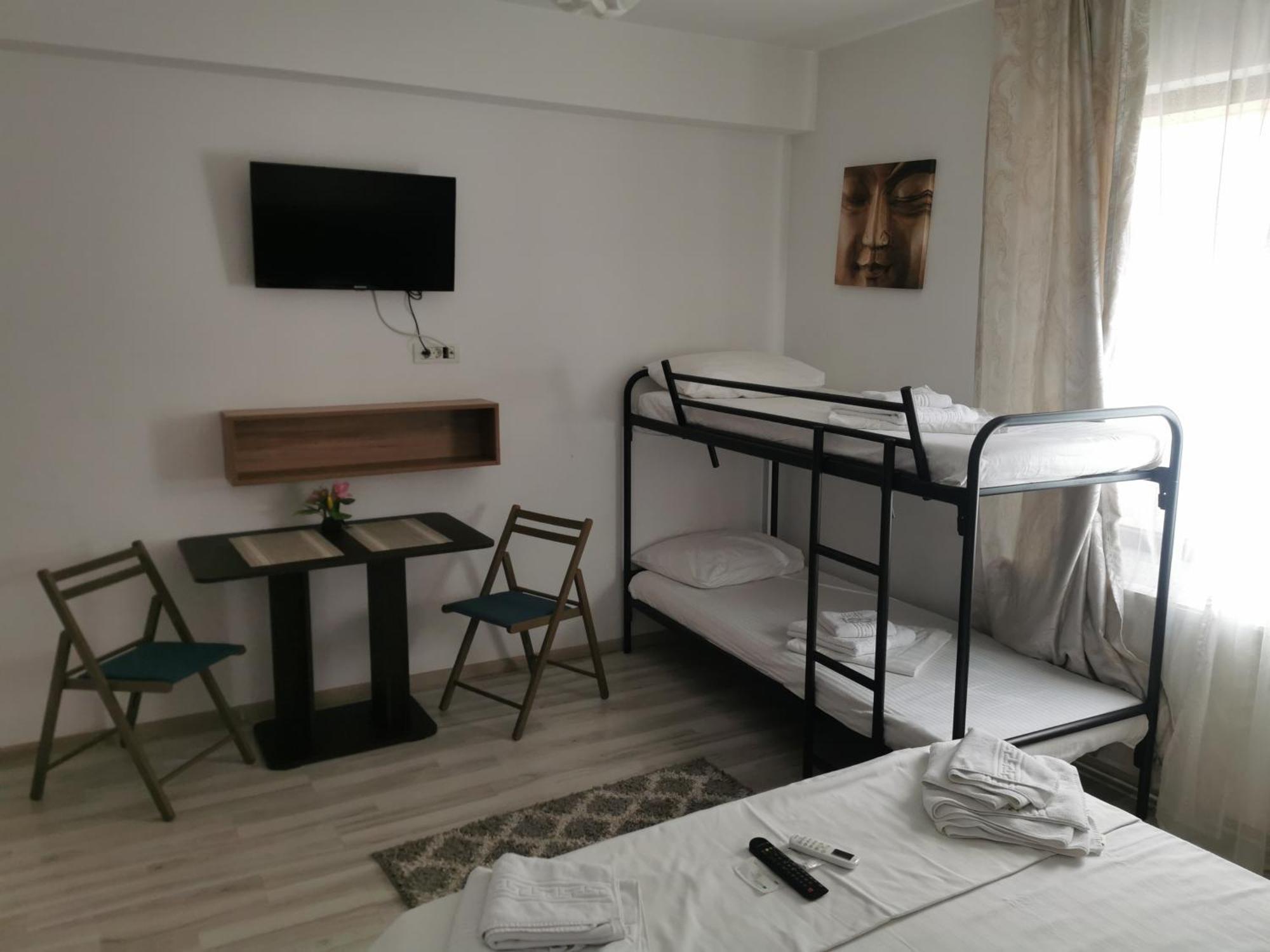 Hotel Ipsilanti Iasi Esterno foto